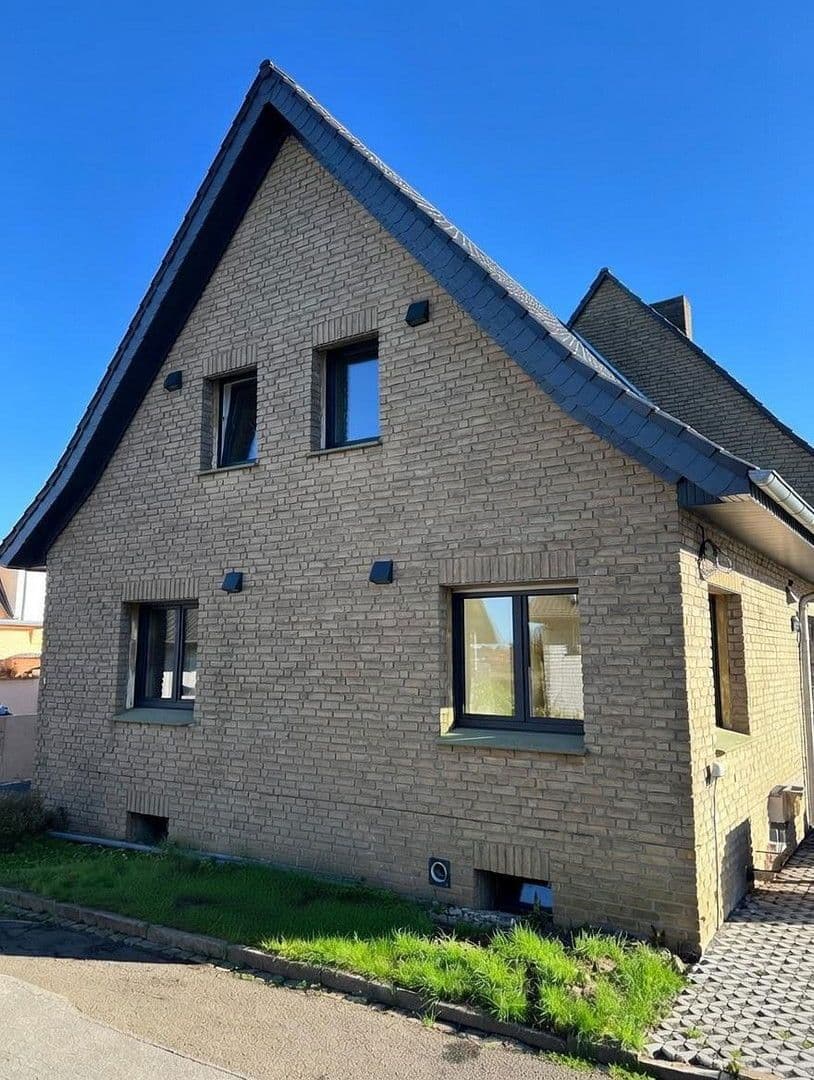 house for sale, 108 m², Lübbecke, North Rhine-Westphalia house for sale, 108 m², Lübbecke, North Rhine-Westphalia