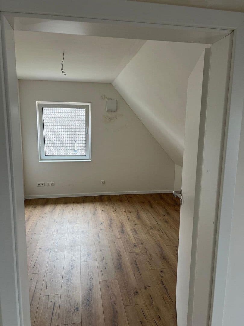 house for sale, 108 m², Lübbecke, North Rhine-Westphalia house for sale, 108 m², Lübbecke, North Rhine-Westphalia