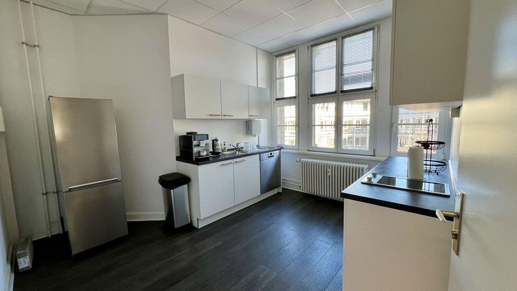 office to rent, 584 m², Westhafenstraße 1, Berlin, Berlin office to rent, 584 m², Westhafenstraße 1, Berlin, Berlin