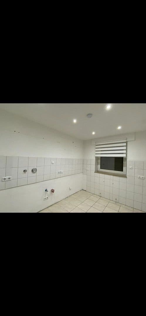 2 bedroom with open-plan kitchen flat to rent, 81 m², Gelsenkirchen, North Rhine-Westphalia 2 bedroom with open-plan kitchen flat to rent, 81 m², Gelsenkirchen, North Rhine-Westphalia