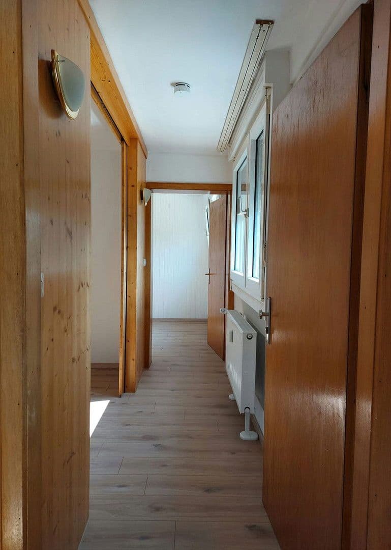 1 bedroom with open-plan kitchen flat to rent, 65 m², Koblenz-Lay, Rhineland-Palatinate 1 bedroom with open-plan kitchen flat to rent, 65 m², Koblenz-Lay, Rhineland-Palatinate