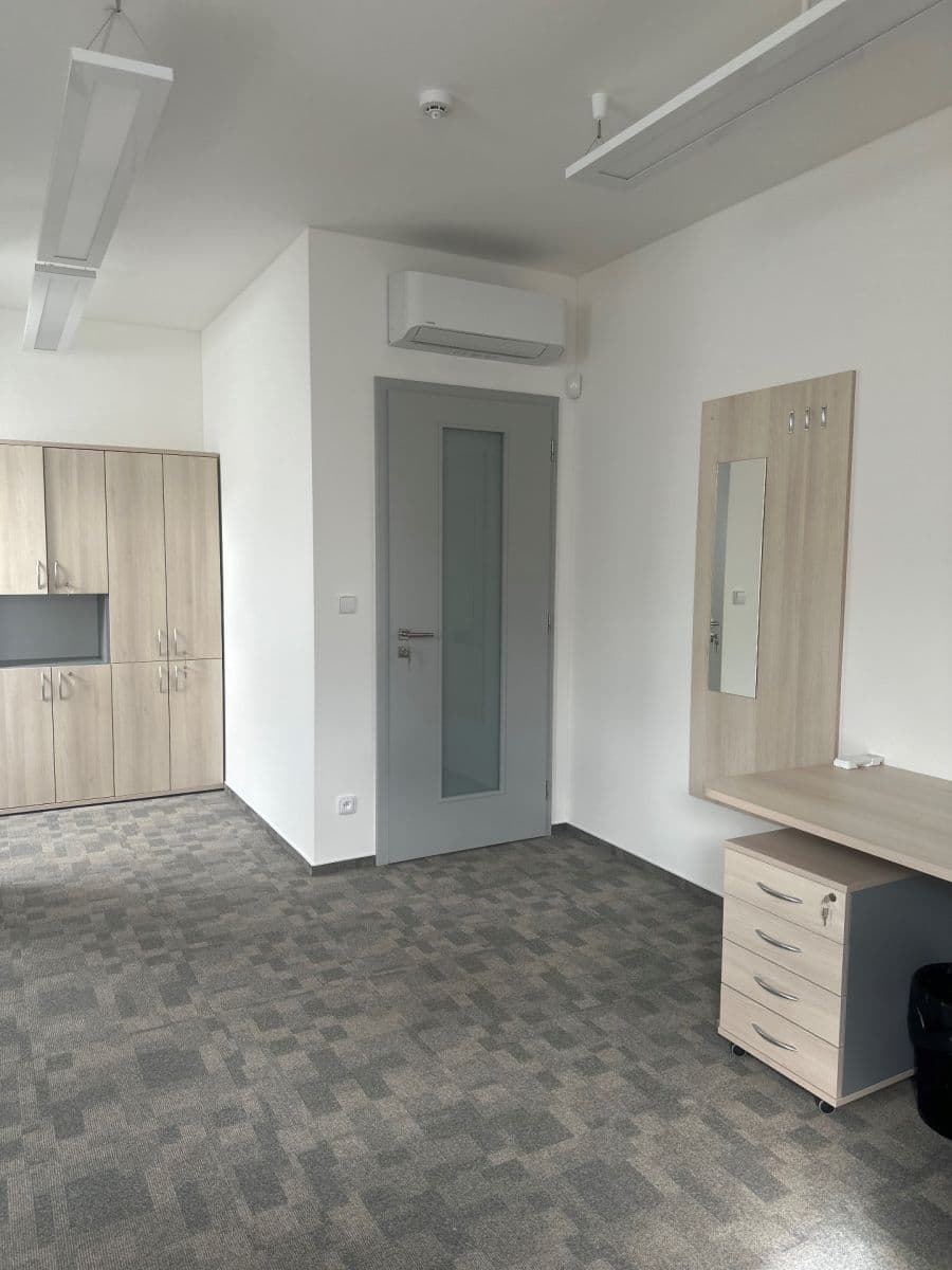 office to rent, 144 m², Na Sklípku, Ústí nad Labem, Ústecký Region office to rent, 144 m², Na Sklípku, Ústí nad Labem, Ústecký Region