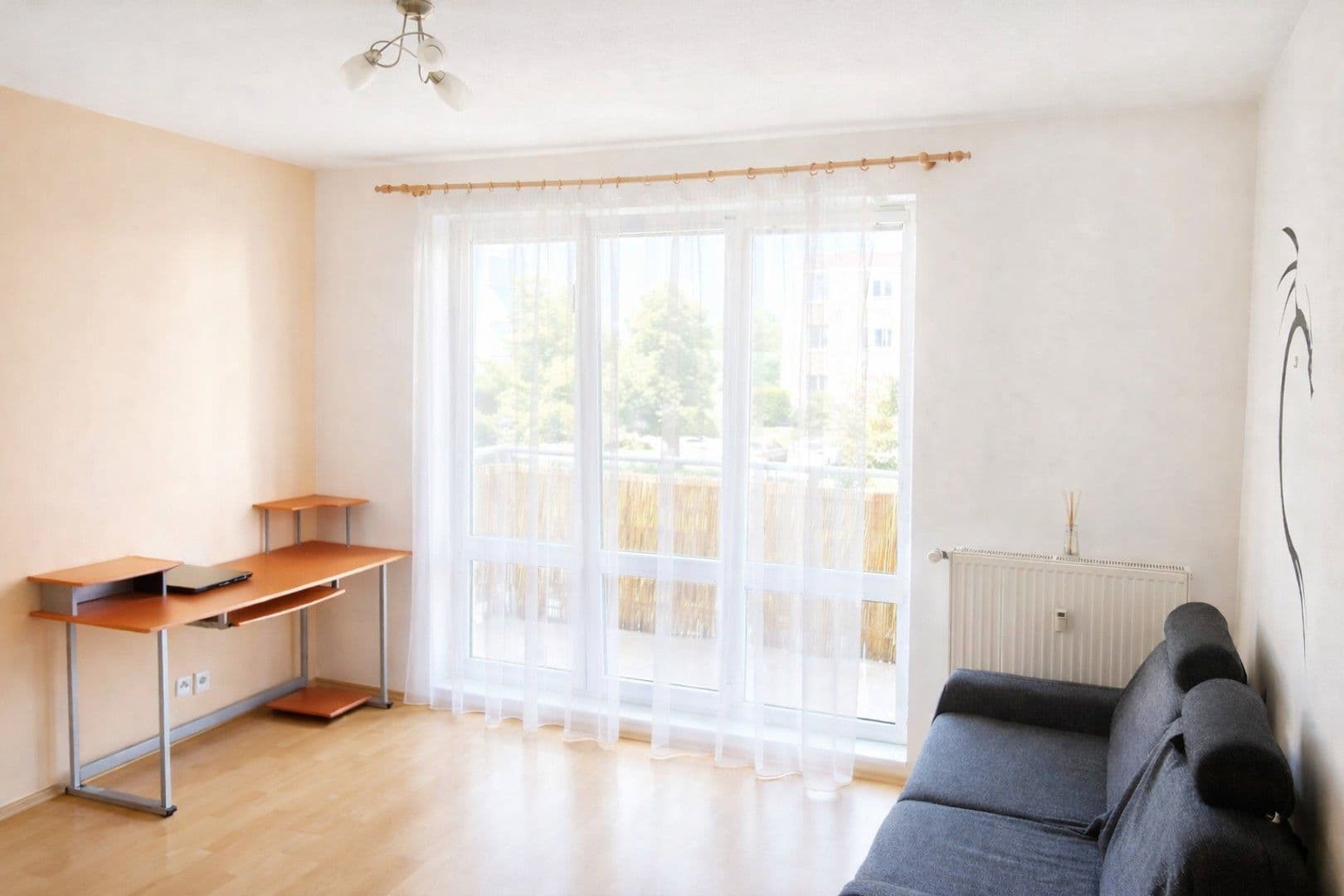 1 bedroom with open-plan kitchen flat to rent, 45 m², Holubí, Prague, Prague 1 bedroom with open-plan kitchen flat to rent, 45 m², Holubí, Prague, Prague