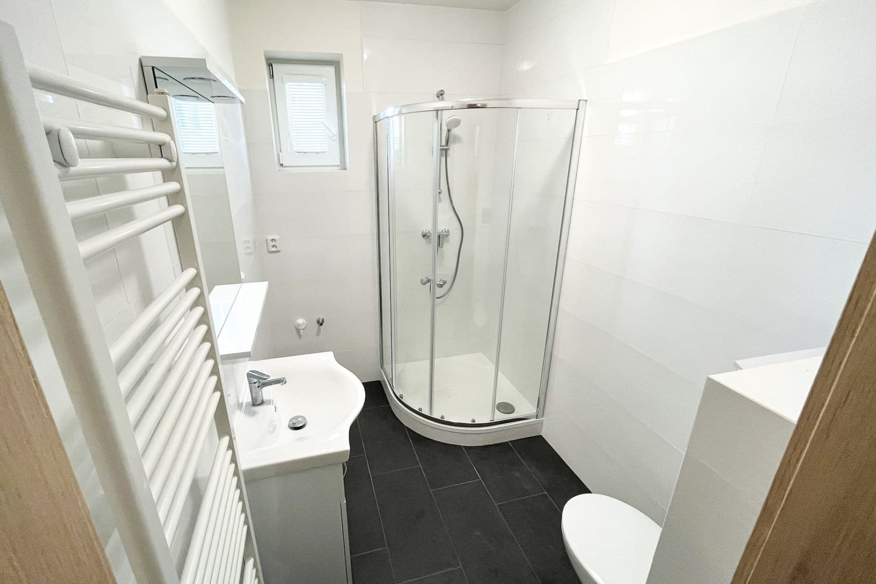 1 bedroom with open-plan kitchen flat to rent, 50 m², Palackého, Velim, Středočeský Region 1 bedroom with open-plan kitchen flat to rent, 50 m², Palackého, Velim, Středočeský Region