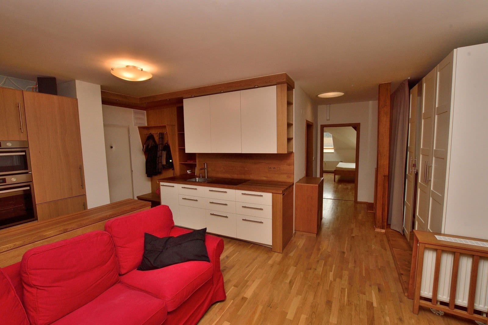 1 bedroom with open-plan kitchen flat to rent, 61 m², Na Mlejnku, Prague, Prague 1 bedroom with open-plan kitchen flat to rent, 61 m², Na Mlejnku, Prague, Prague