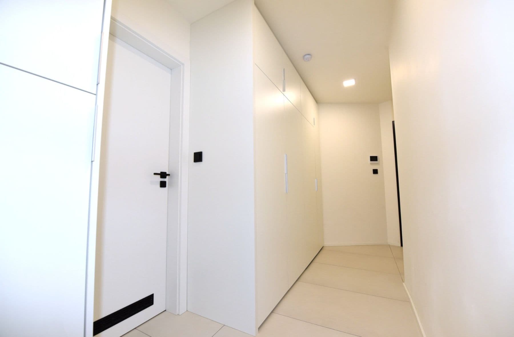 Studio flat to rent, 35 m², Krymská, Prague, Prague Studio flat to rent, 35 m², Krymská, Prague, Prague