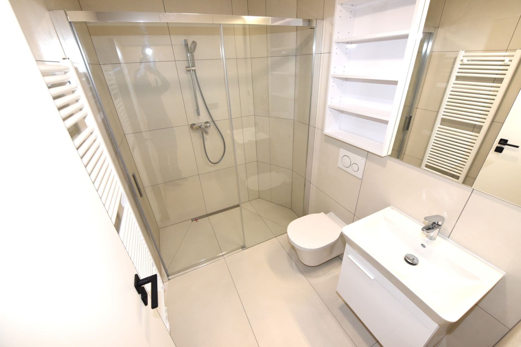 Studio flat to rent, 35 m², Krymská, Prague, Prague Studio flat to rent, 35 m², Krymská, Prague, Prague