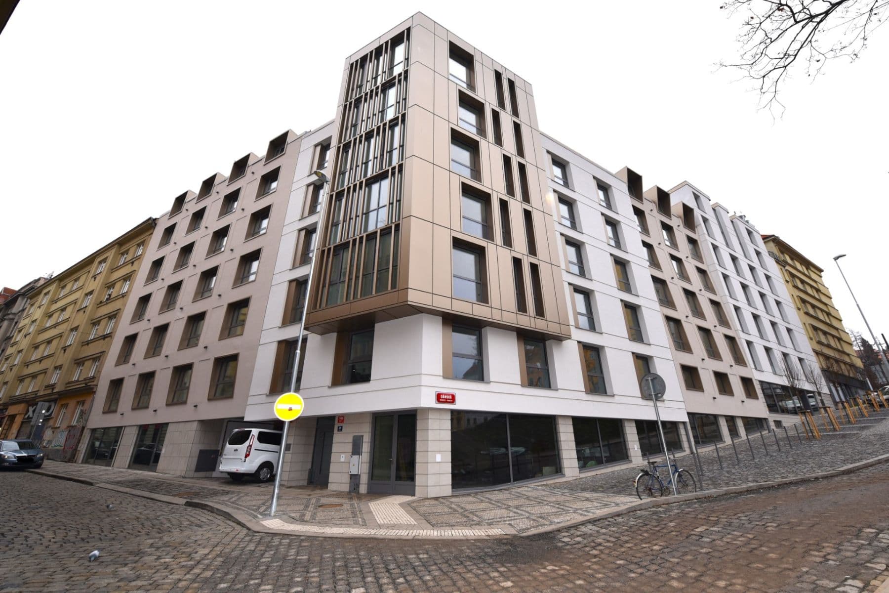 Studio flat to rent, 35 m², Krymská, Prague, Prague Studio flat to rent, 35 m², Krymská, Prague, Prague