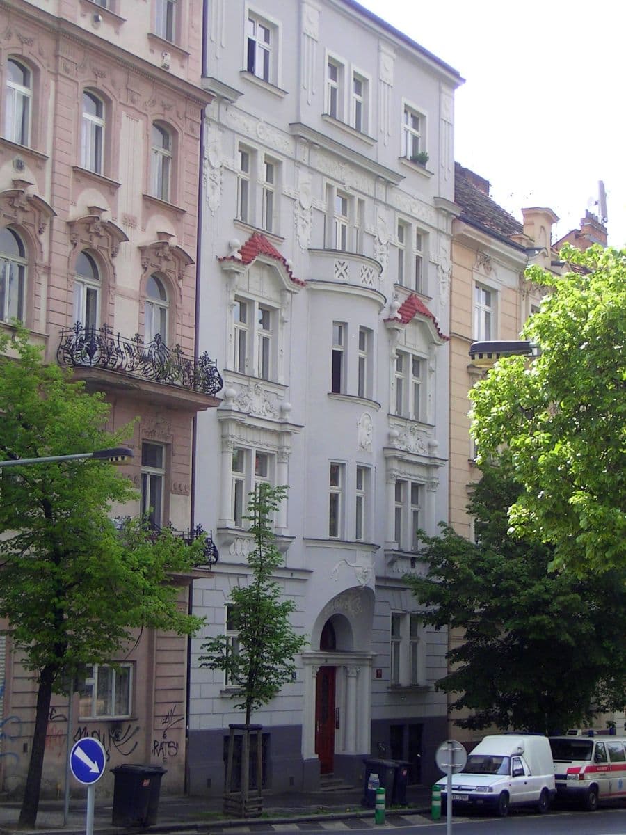 Studio flat to rent, 25 m², Ruská, Prague, Prague Studio flat to rent, 25 m², Ruská, Prague, Prague