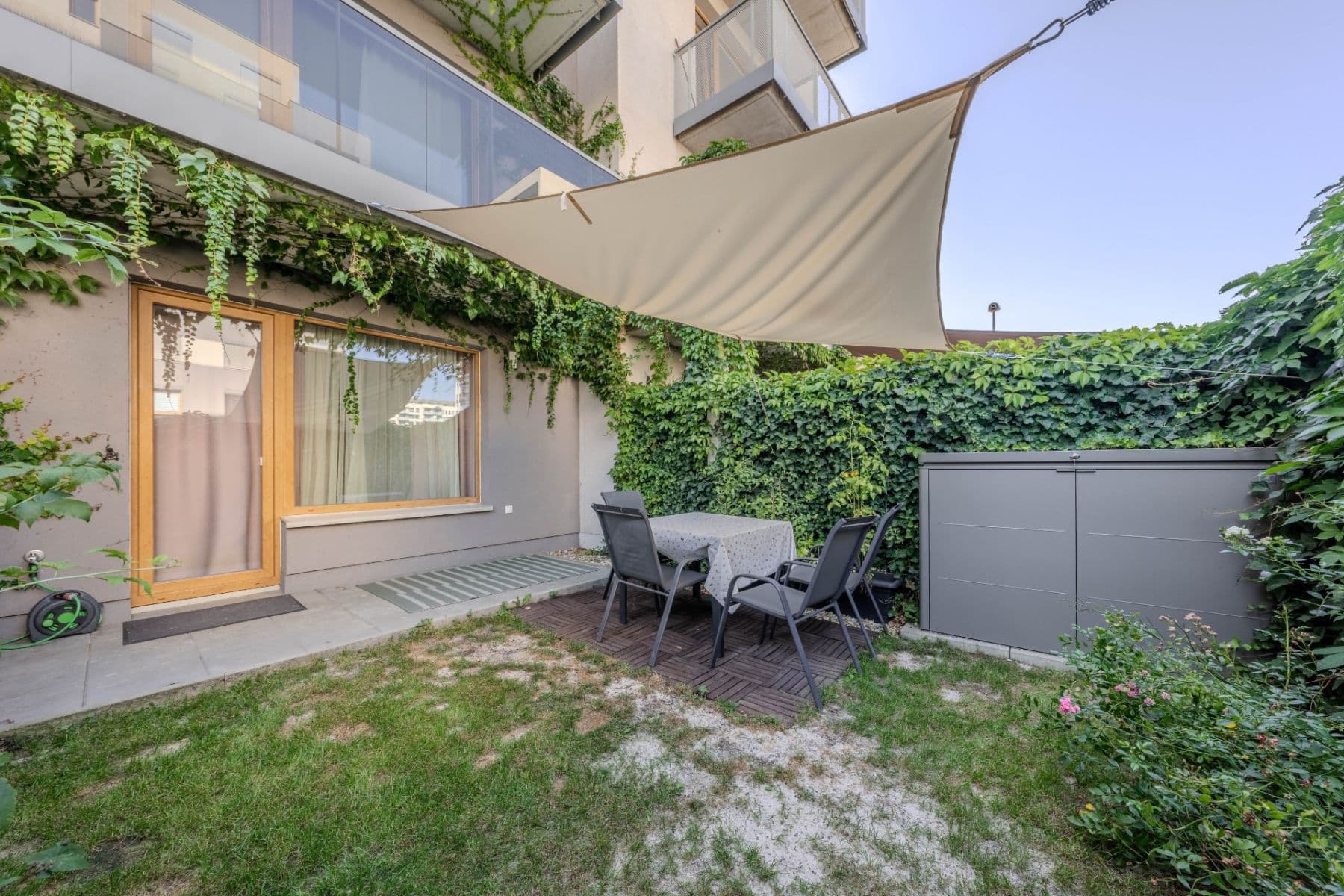 Studio flat to rent, 33 m², Waltariho, Prague, Prague Studio flat to rent, 33 m², Waltariho, Prague, Prague