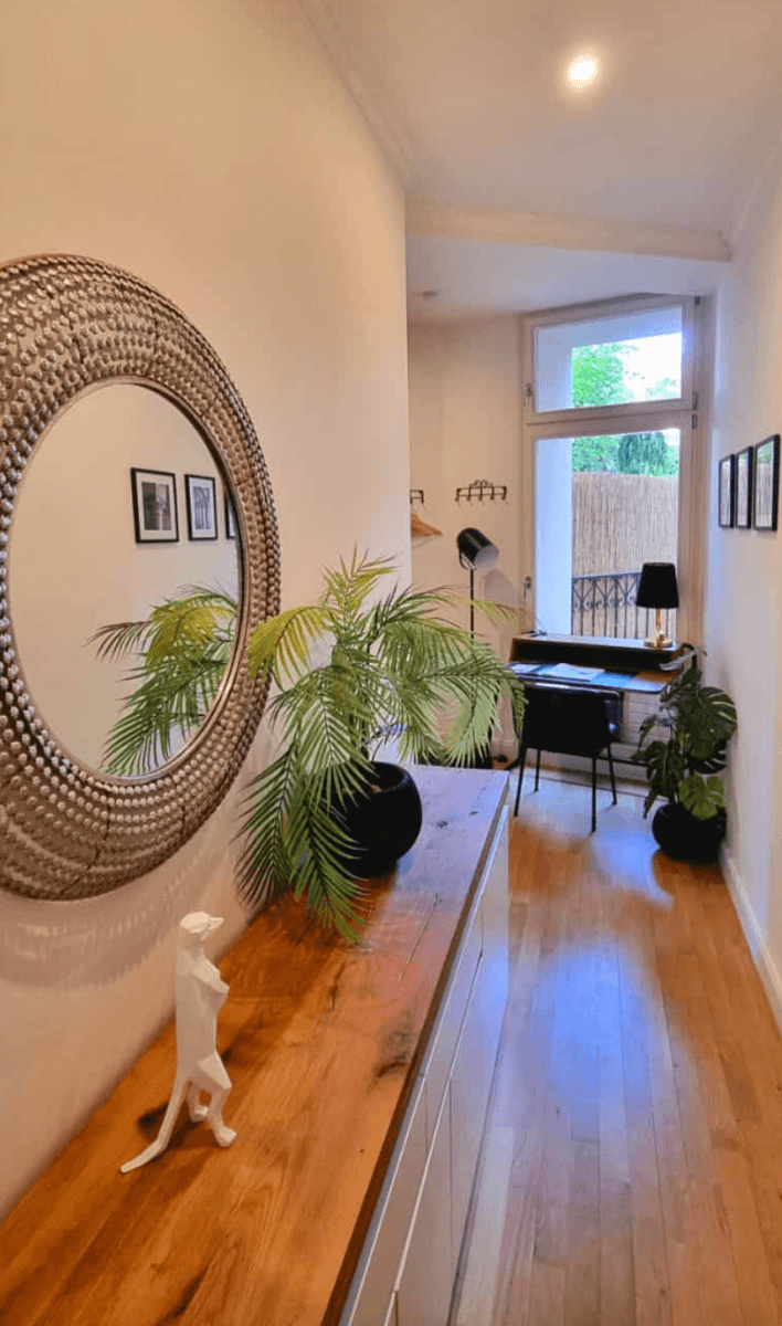 1 bedroom with open-plan kitchen flat to rent, 70 m², U Rajské zahrady, Prague, Prague 1 bedroom with open-plan kitchen flat to rent, 70 m², U Rajské zahrady, Prague, Prague