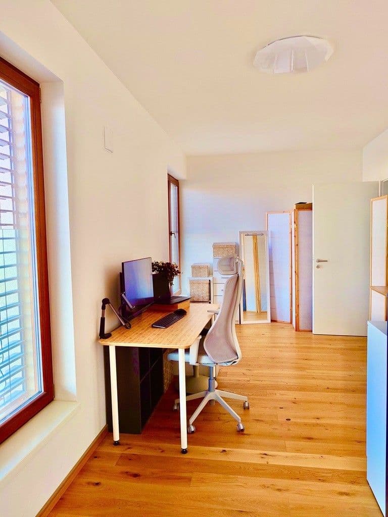 2 bedroom with open-plan kitchen flat for sale, 86 m², Ke Tvrzi, Prague, Prague 2 bedroom with open-plan kitchen flat for sale, 86 m², Ke Tvrzi, Prague, Prague