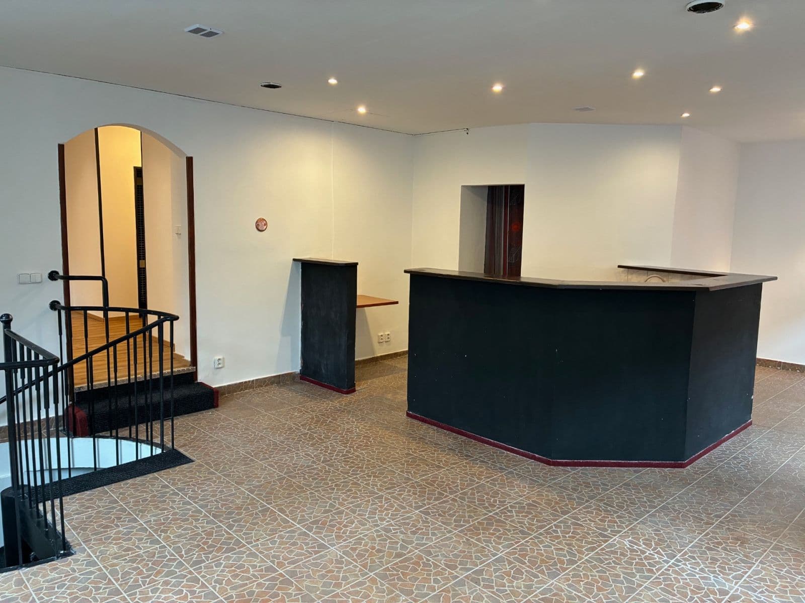 non-residential property to rent, 141 m², U Jezerky, Prague, Prague non-residential property to rent, 141 m², U Jezerky, Prague, Prague