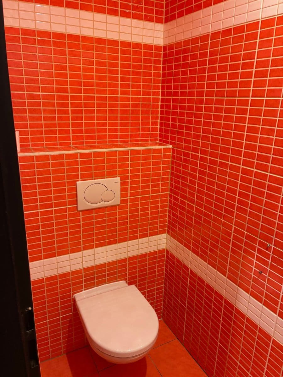 non-residential property to rent, 141 m², U Jezerky, Prague, Prague non-residential property to rent, 141 m², U Jezerky, Prague, Prague