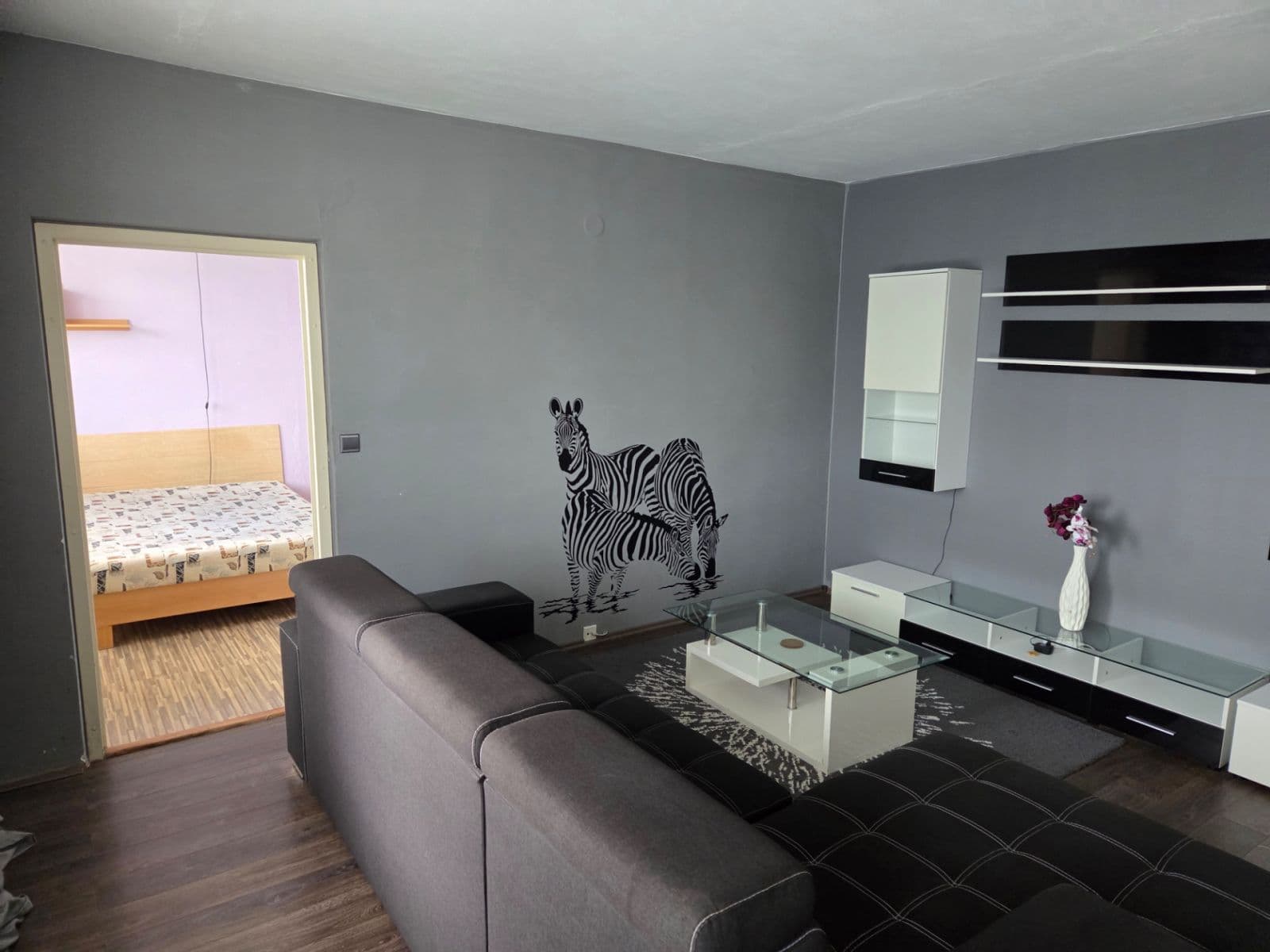 4 bedroom flat to rent, 100 m², Svážná, Brno, Jihomoravský Region 4 bedroom flat to rent, 100 m², Svážná, Brno, Jihomoravský Region