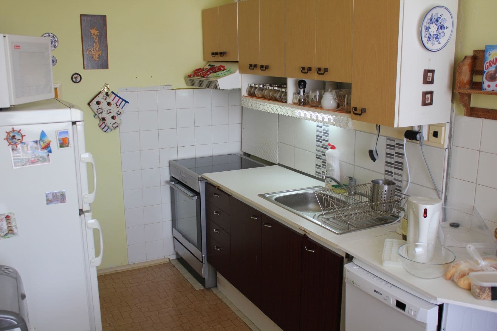 4 bedroom flat to rent, 100 m², Svážná, Brno, Jihomoravský Region 4 bedroom flat to rent, 100 m², Svážná, Brno, Jihomoravský Region