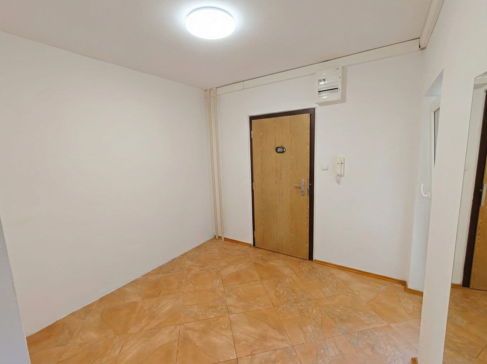 2 bedroom with open-plan kitchen flat for sale, 93 m², Husníkova, Prague, Prague 2 bedroom with open-plan kitchen flat for sale, 93 m², Husníkova, Prague, Prague