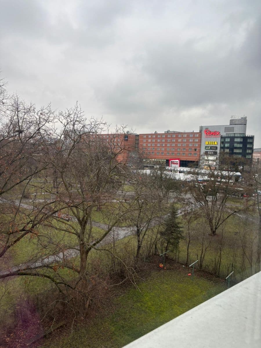 1 bedroom with open-plan kitchen flat to rent, 44 m², Kolbenova, Prague, Prague 1 bedroom with open-plan kitchen flat to rent, 44 m², Kolbenova, Prague, Prague