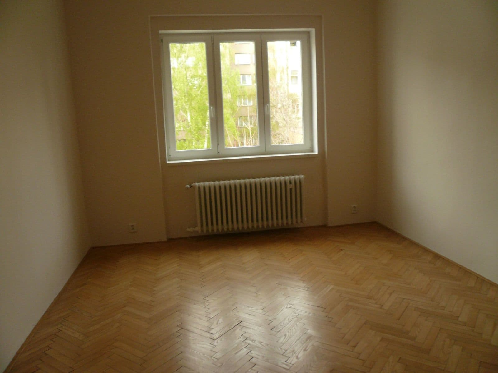 1 bedroom flat to rent, 43 m², Poupětova, Prague, Prague 1 bedroom flat to rent, 43 m², Poupětova, Prague, Prague