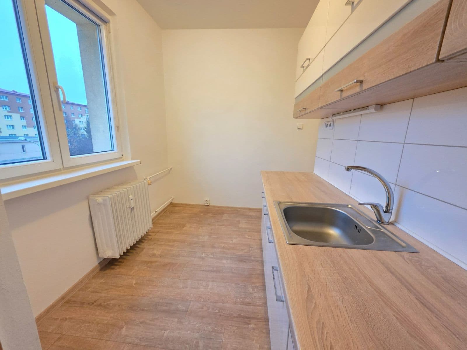 2 bedroom flat to rent, 56 m², Jaroslava Vrchlického, Most, Ústecký Region 2 bedroom flat to rent, 56 m², Jaroslava Vrchlického, Most, Ústecký Region