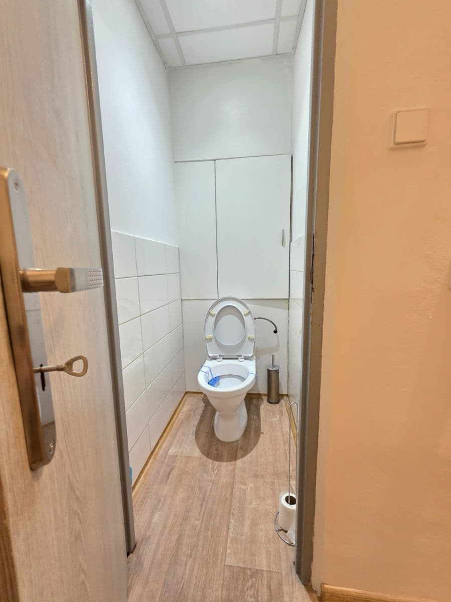 2 bedroom flat to rent, 56 m², Jaroslava Vrchlického, Most, Ústecký Region 2 bedroom flat to rent, 56 m², Jaroslava Vrchlického, Most, Ústecký Region