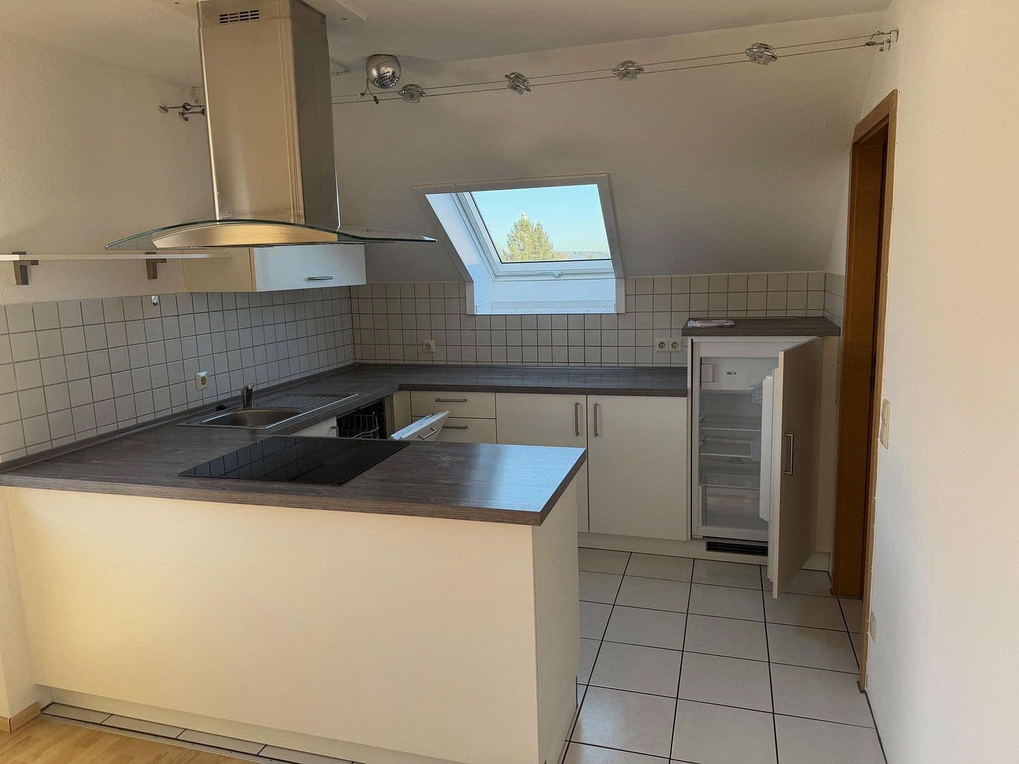 2 bedroom with open-plan kitchen flat for sale, 83 m², Alte Schulstr. 11, Zimmern ob Rottweil, Baden-Württemberg 2 bedroom with open-plan kitchen flat for sale, 83 m², Alte Schulstr. 11, Zimmern ob Rottweil, Baden-Württemberg