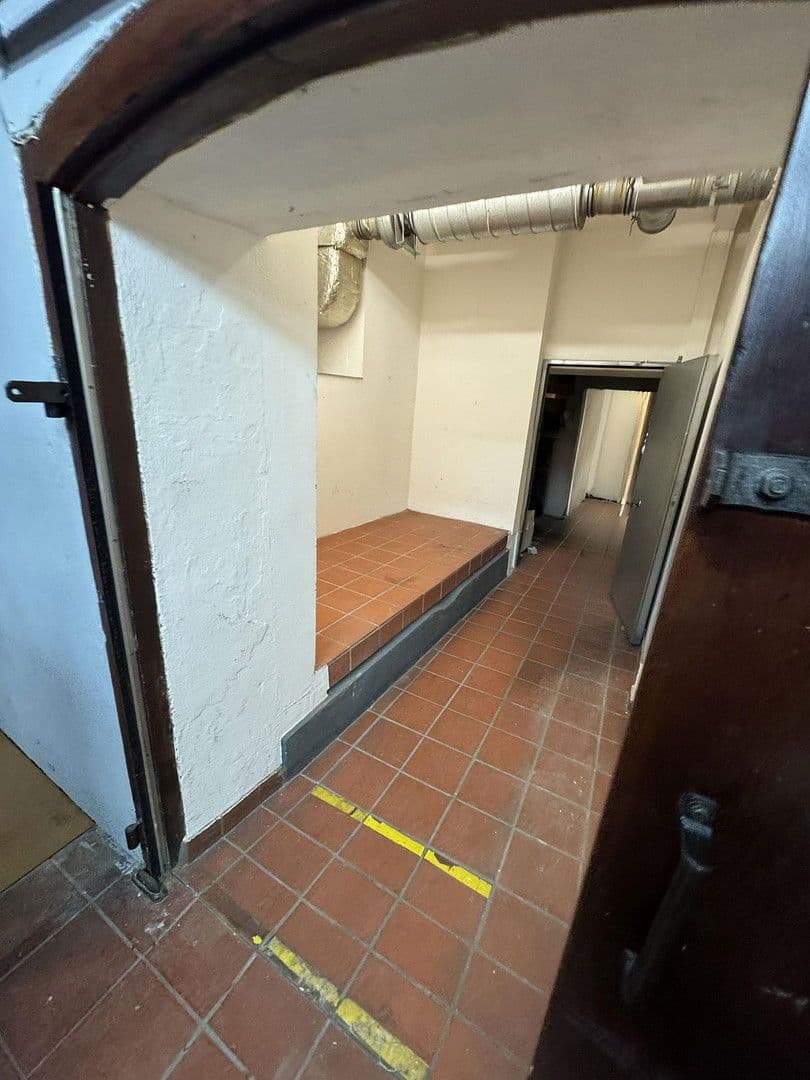 non-residential property to rent, 70 m², Innsbruck, Tyrol non-residential property to rent, 70 m², Innsbruck, Tyrol