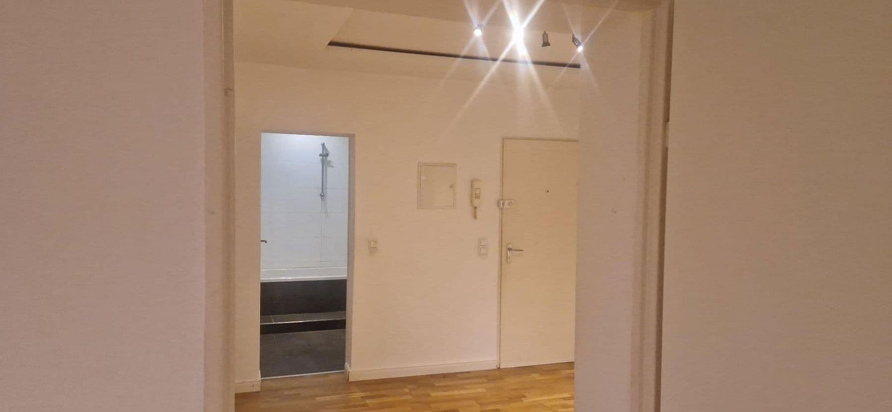 3 bedroom flat to rent, 69 m², Am Forsthaus Gravenbruch 53, Neu-Isenburg, Hesse 3 bedroom flat to rent, 69 m², Am Forsthaus Gravenbruch 53, Neu-Isenburg, Hesse