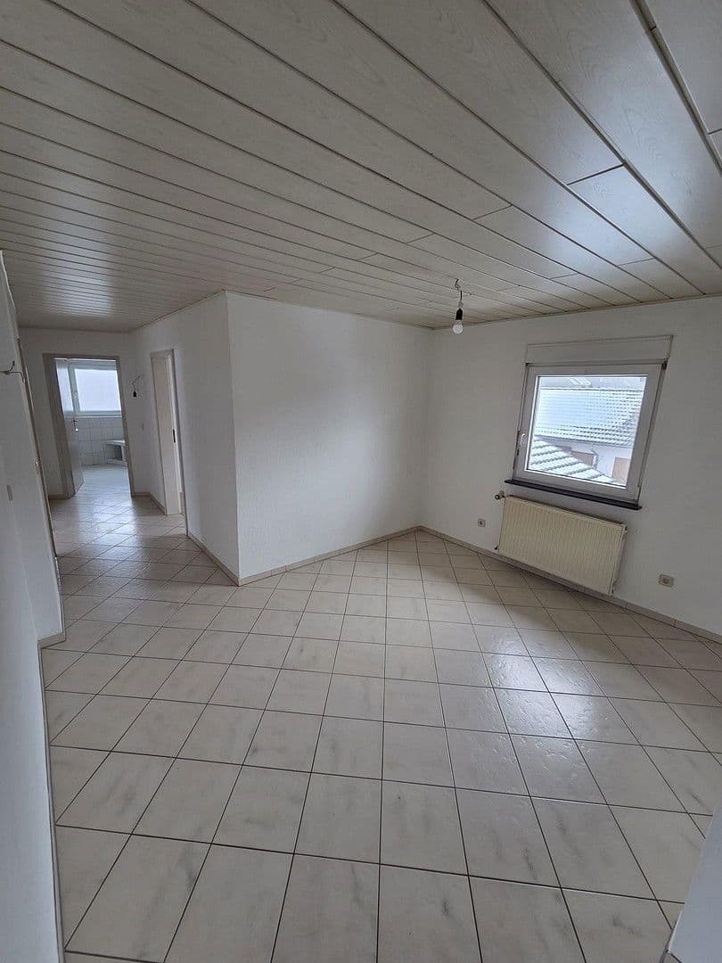 4 bedroom flat to rent, 120 m², Buchen (Odenwald), Baden-Württemberg 4 bedroom flat to rent, 120 m², Buchen (Odenwald), Baden-Württemberg