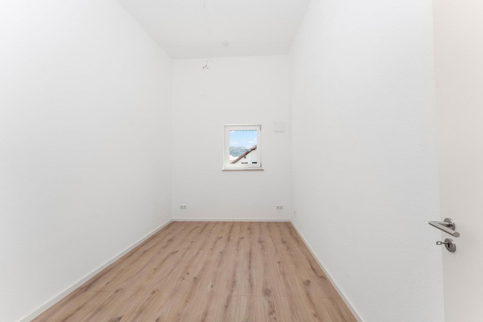 house to rent, 1,200 m², Greding, Bavaria house to rent, 1,200 m², Greding, Bavaria