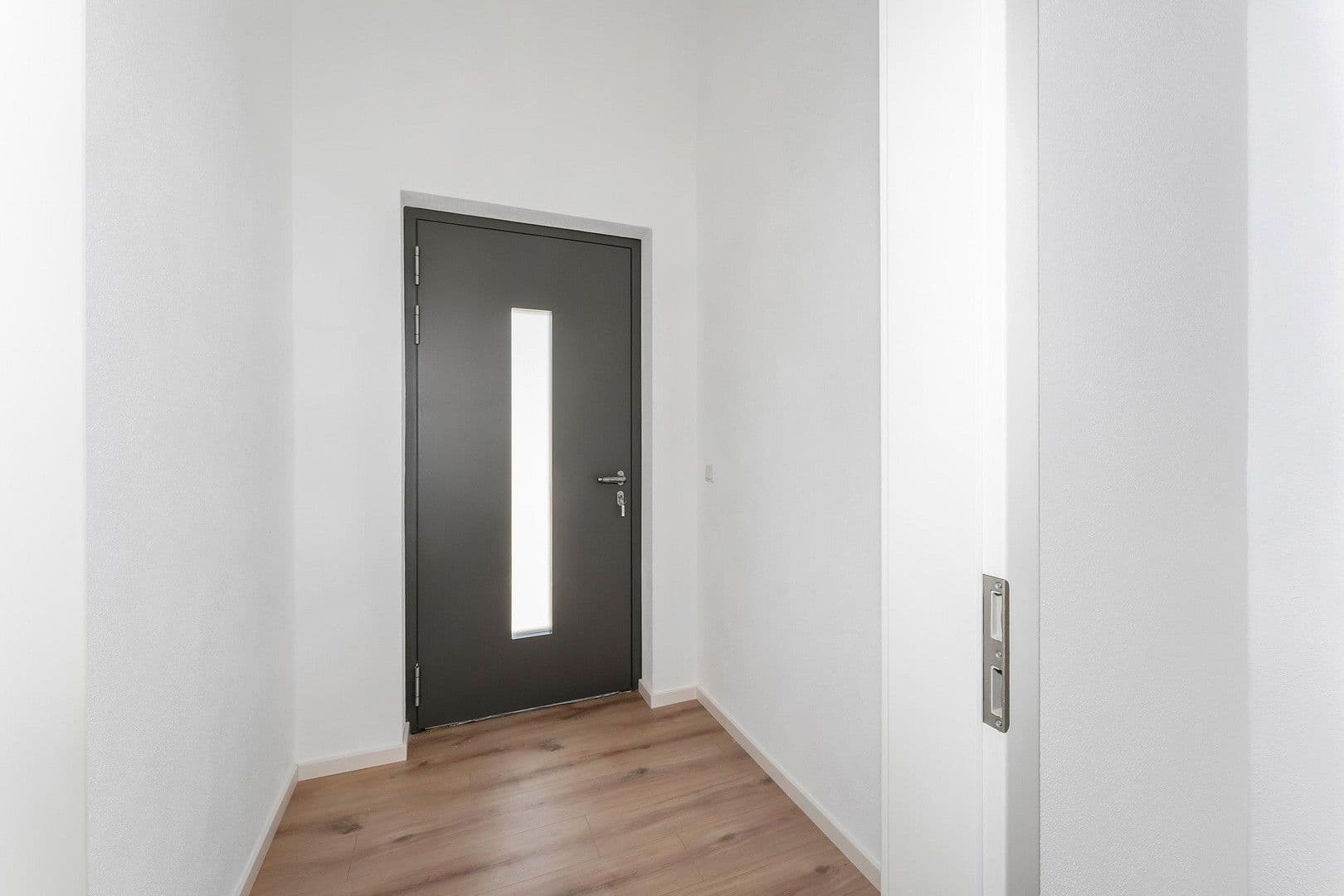 house to rent, 1,200 m², Greding, Bavaria house to rent, 1,200 m², Greding, Bavaria