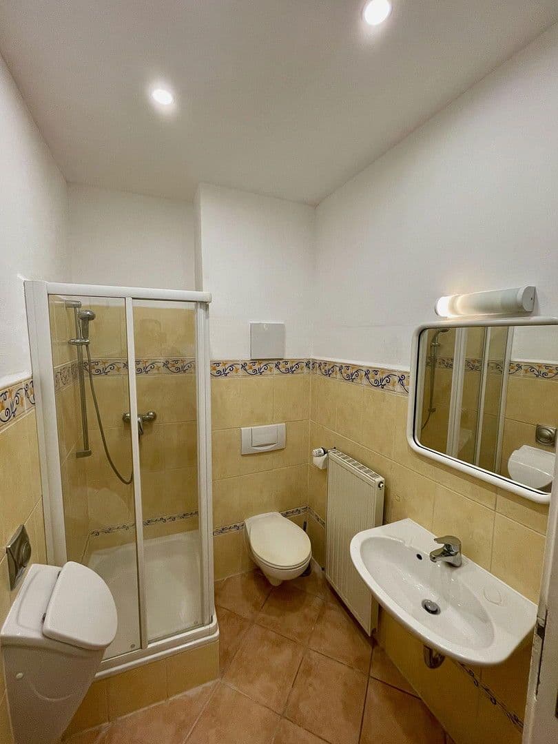 6 bedroom flat to rent, 154 m², Prof.-Nägle-Platz 2, Annweiler am Trifels, Rhineland-Palatinate 6 bedroom flat to rent, 154 m², Prof.-Nägle-Platz 2, Annweiler am Trifels, Rhineland-Palatinate