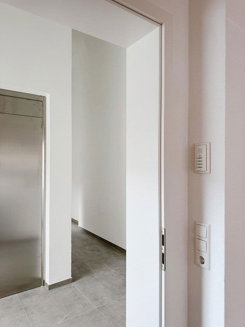 4 bedroom flat to rent, 117 m², Bergstraße 9/1, Emmendingen, Baden-Württemberg 4 bedroom flat to rent, 117 m², Bergstraße 9/1, Emmendingen, Baden-Württemberg