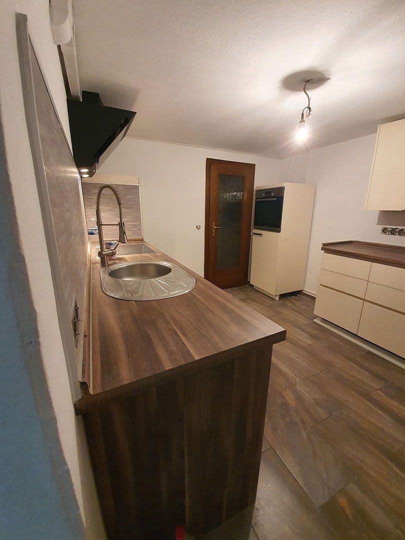 2 bedroom with open-plan kitchen flat to rent, 145 m², Stockach, Baden-Württemberg 2 bedroom with open-plan kitchen flat to rent, 145 m², Stockach, Baden-Württemberg