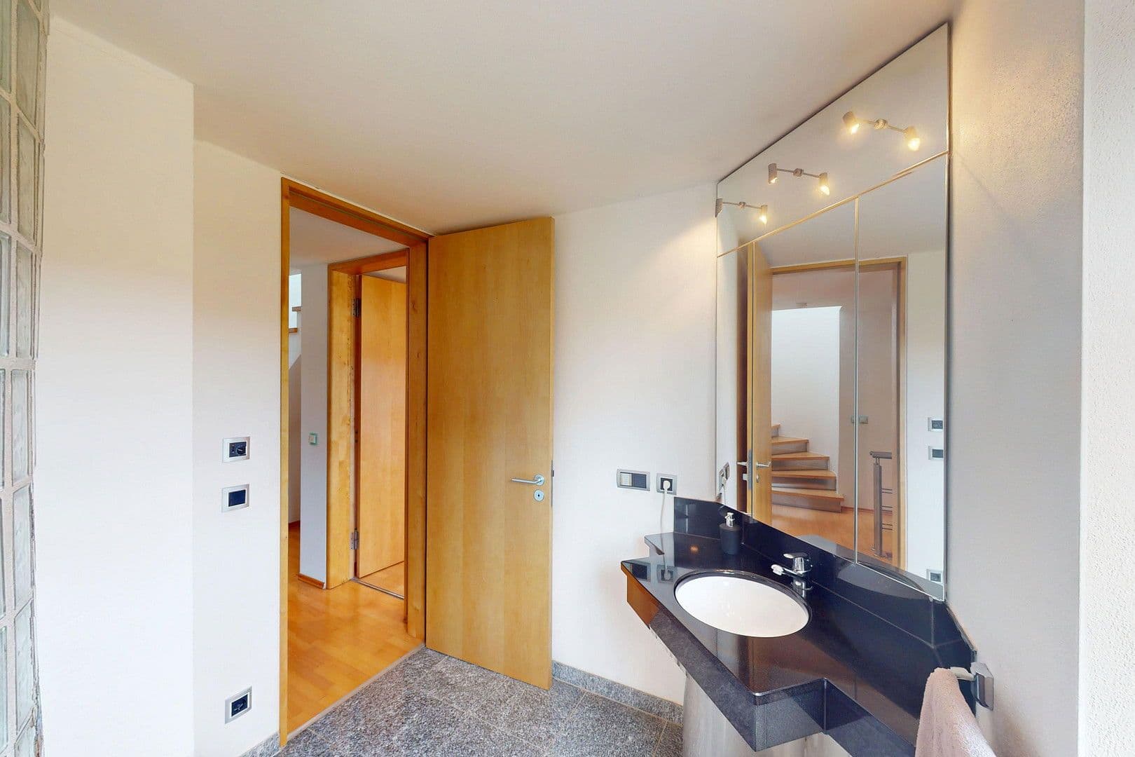 house for sale, 198 m², Mühlangerstr. 11, Dorfen, Bavaria house for sale, 198 m², Mühlangerstr. 11, Dorfen, Bavaria