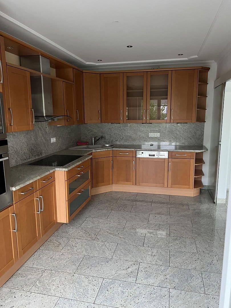 3 bedroom flat to rent, 83 m², Köln, North Rhine-Westphalia 3 bedroom flat to rent, 83 m², Köln, North Rhine-Westphalia