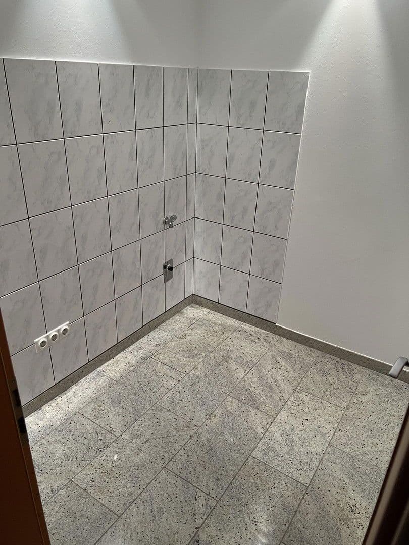 3 bedroom flat to rent, 83 m², Köln, North Rhine-Westphalia 3 bedroom flat to rent, 83 m², Köln, North Rhine-Westphalia