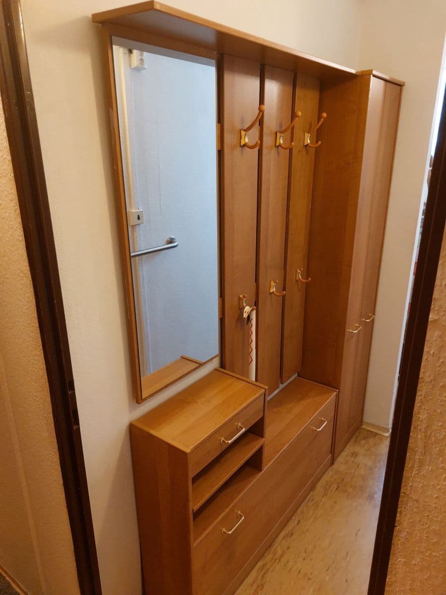 4 bedroom flat to rent, 83 m², Španielova, Prague, Prague 4 bedroom flat to rent, 83 m², Španielova, Prague, Prague