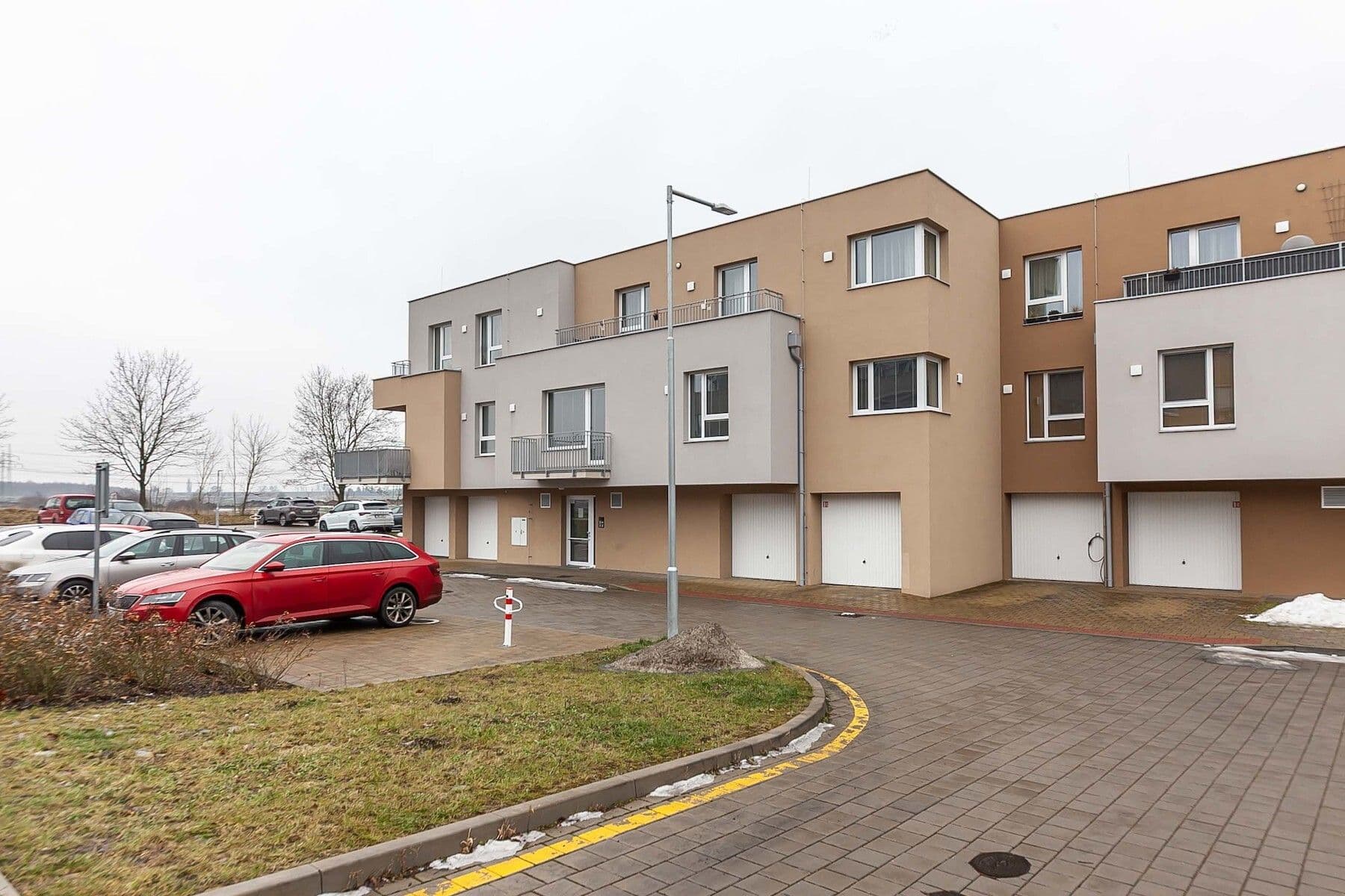 2 bedroom with open-plan kitchen flat for sale, 80 m², U Vodojemu, Brandýs nad Labem-Stará Boleslav, Středočeský Region 2 bedroom with open-plan kitchen flat for sale, 80 m², U Vodojemu, Brandýs nad Labem-Stará Boleslav, Středočeský Region