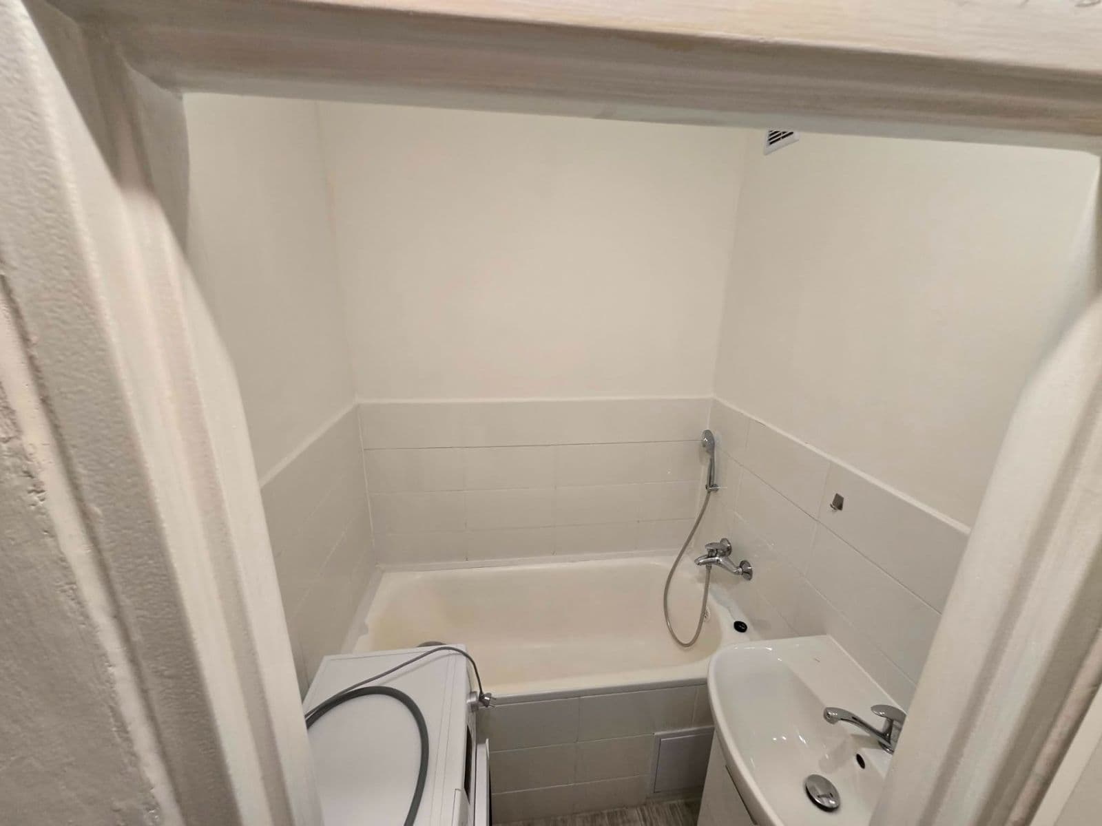 2 bedroom flat to rent, 54 m², Beskydská, Frýdek-Místek, Moravskoslezský Region 2 bedroom flat to rent, 54 m², Beskydská, Frýdek-Místek, Moravskoslezský Region