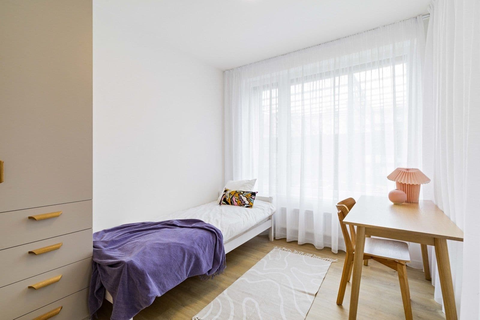 3 bedroom flat to rent, 61 m², U Pergamenky, Prague, Prague 3 bedroom flat to rent, 61 m², U Pergamenky, Prague, Prague