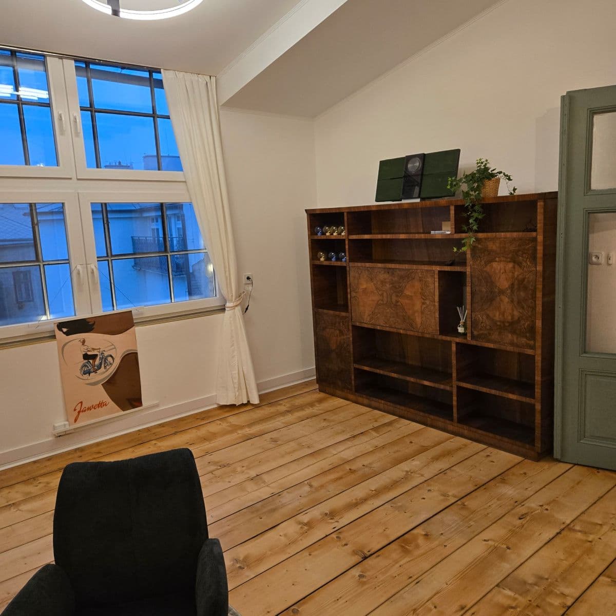 1 bedroom flat to rent, 40 m², Janáčkovo nábřeží, Prague, Prague 1 bedroom flat to rent, 40 m², Janáčkovo nábřeží, Prague, Prague