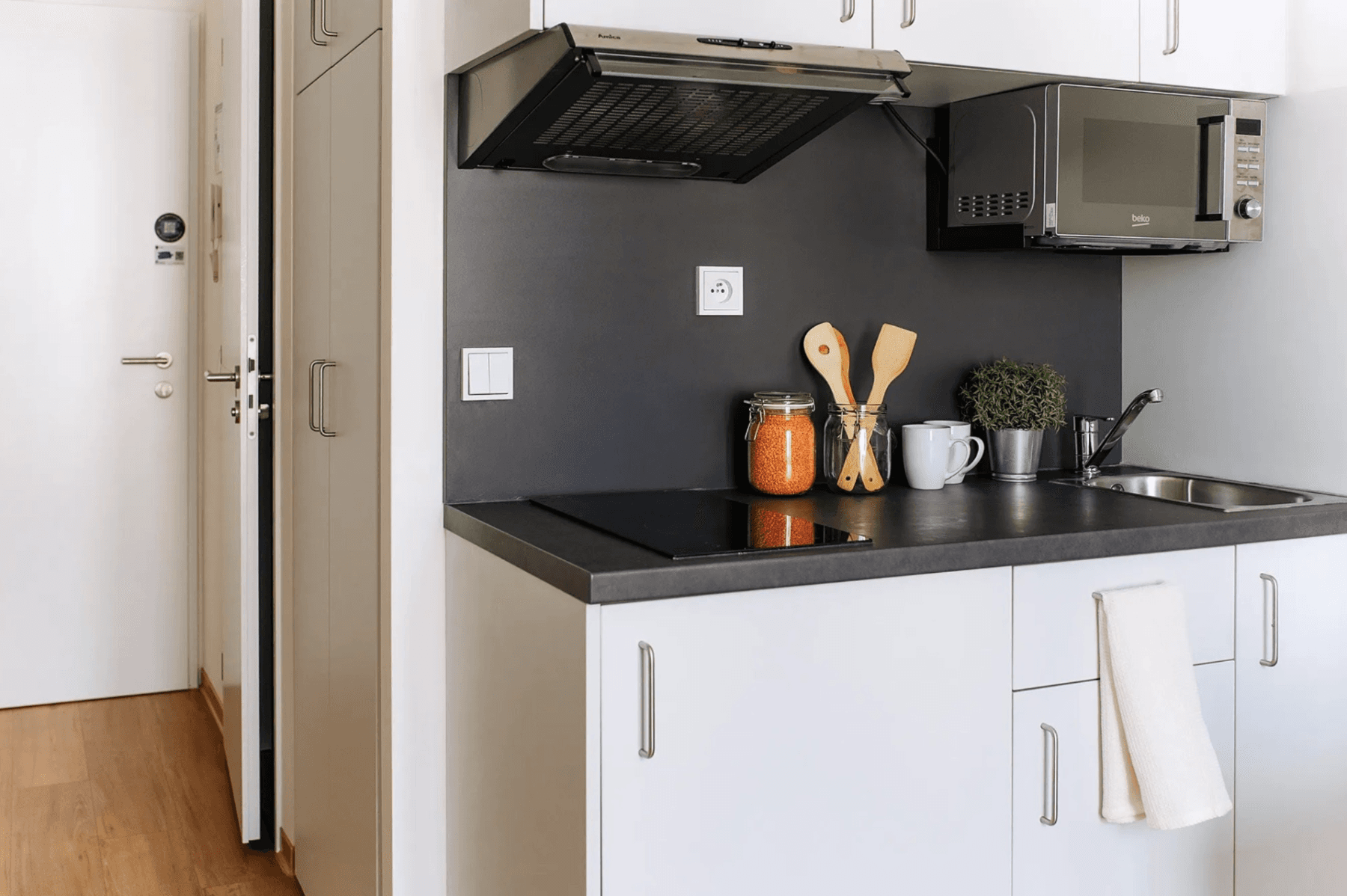 Studio flat to rent, 15 m², Na Zátorách, Prague, Prague Studio flat to rent, 15 m², Na Zátorách, Prague, Prague