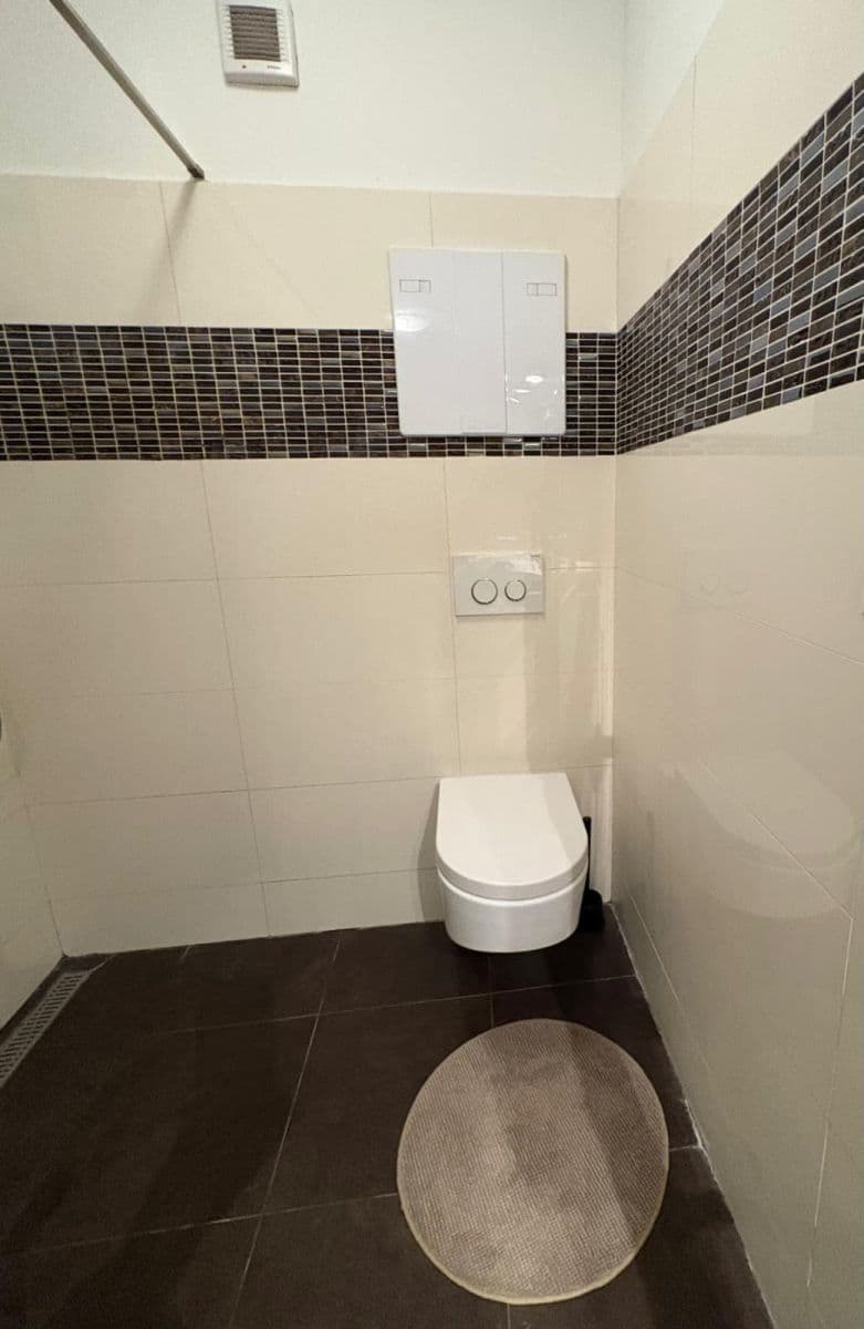 3 bedroom flat to rent, 78 m², Nové Mesto, Bratislavský Region 3 bedroom flat to rent, 78 m², Nové Mesto, Bratislavský Region