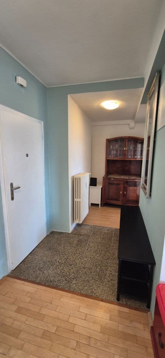 3 bedroom flat to rent, 78 m², Nové Mesto, Bratislavský Region 3 bedroom flat to rent, 78 m², Nové Mesto, Bratislavský Region