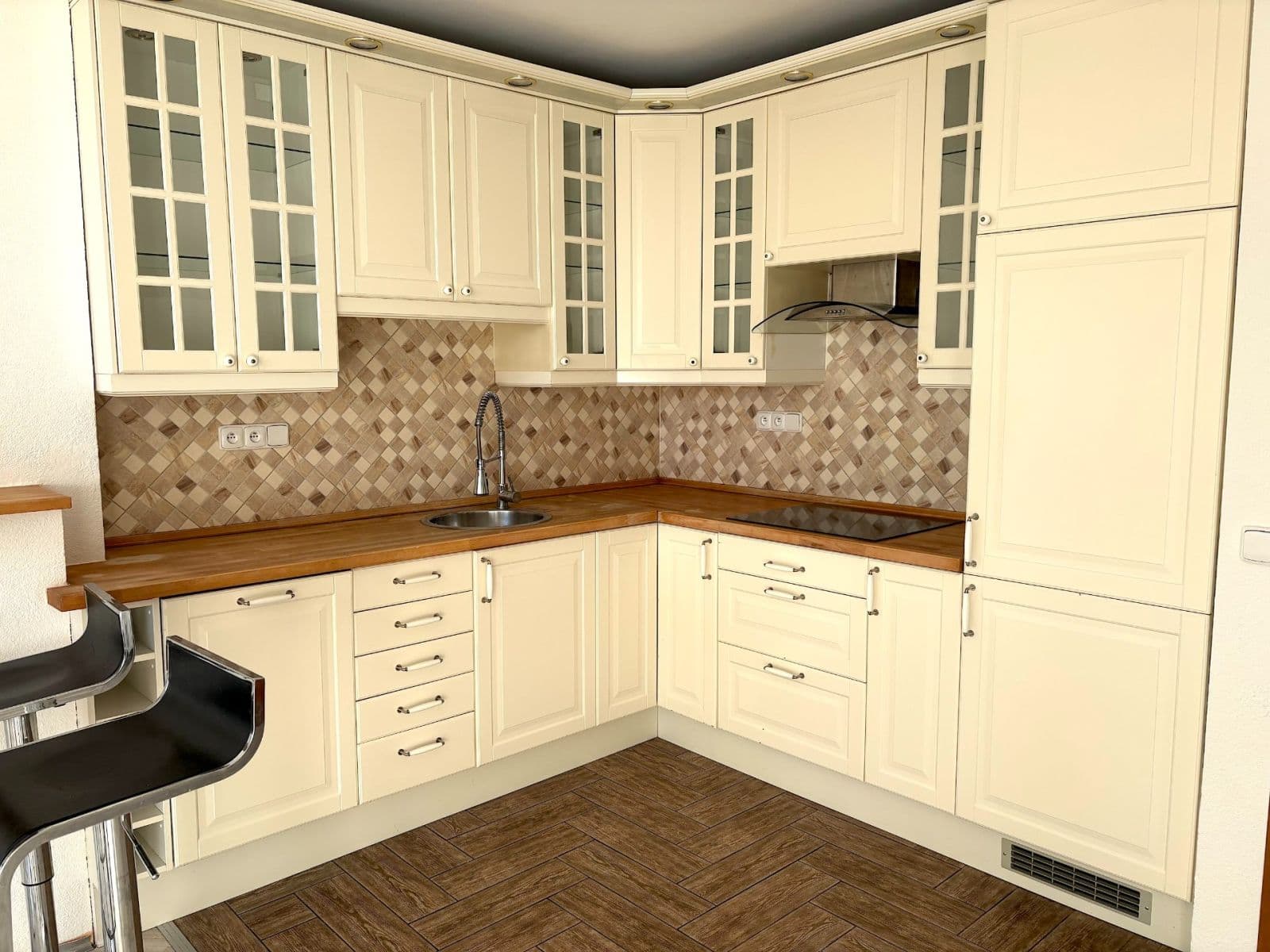 1 bedroom with open-plan kitchen flat for sale, 54 m², Zvoncovitá, Prague, Prague 1 bedroom with open-plan kitchen flat for sale, 54 m², Zvoncovitá, Prague, Prague