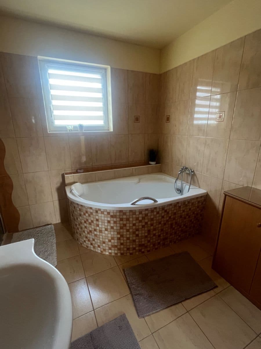 house for sale, 180 m², Netín, Vysočina Region house for sale, 180 m², Netín, Vysočina Region