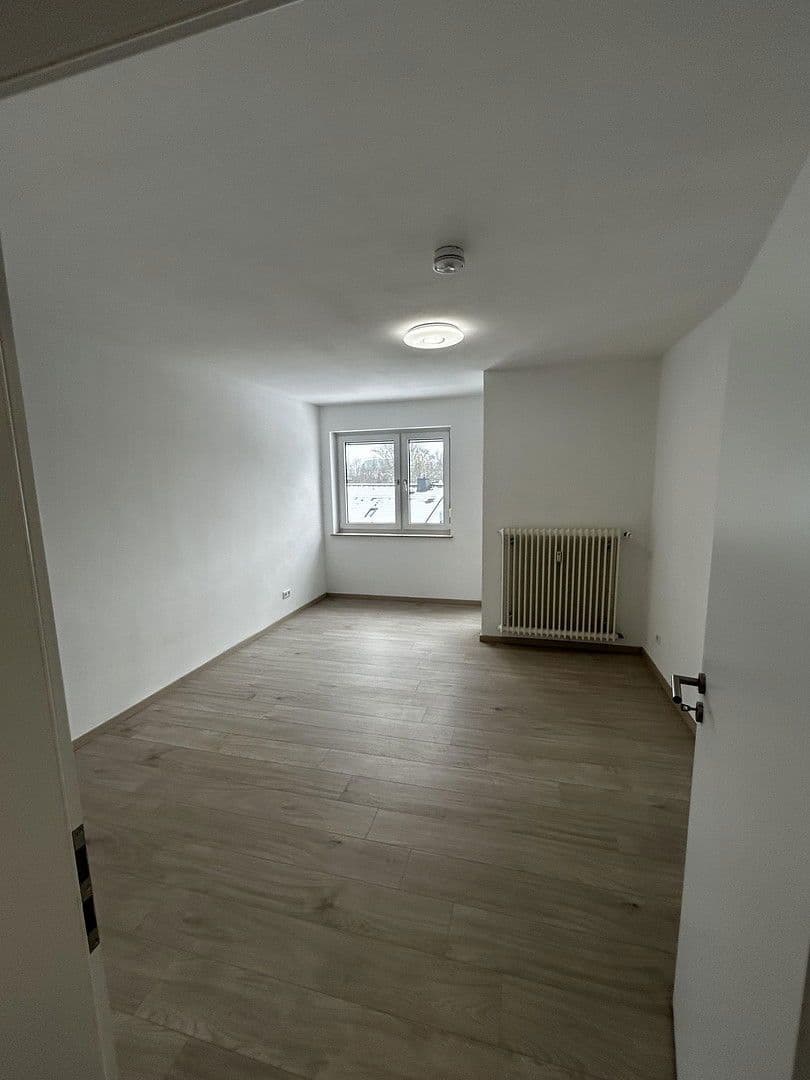 4 bedroom flat to rent, 92 m², Beethovenstraße 8-10, Baunatal, Hesse 4 bedroom flat to rent, 92 m², Beethovenstraße 8-10, Baunatal, Hesse