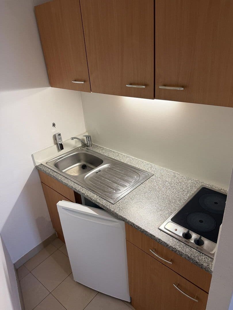 1 bedroom flat to rent, 30 m², Listseeweg 7, München, Bavaria 1 bedroom flat to rent, 30 m², Listseeweg 7, München, Bavaria