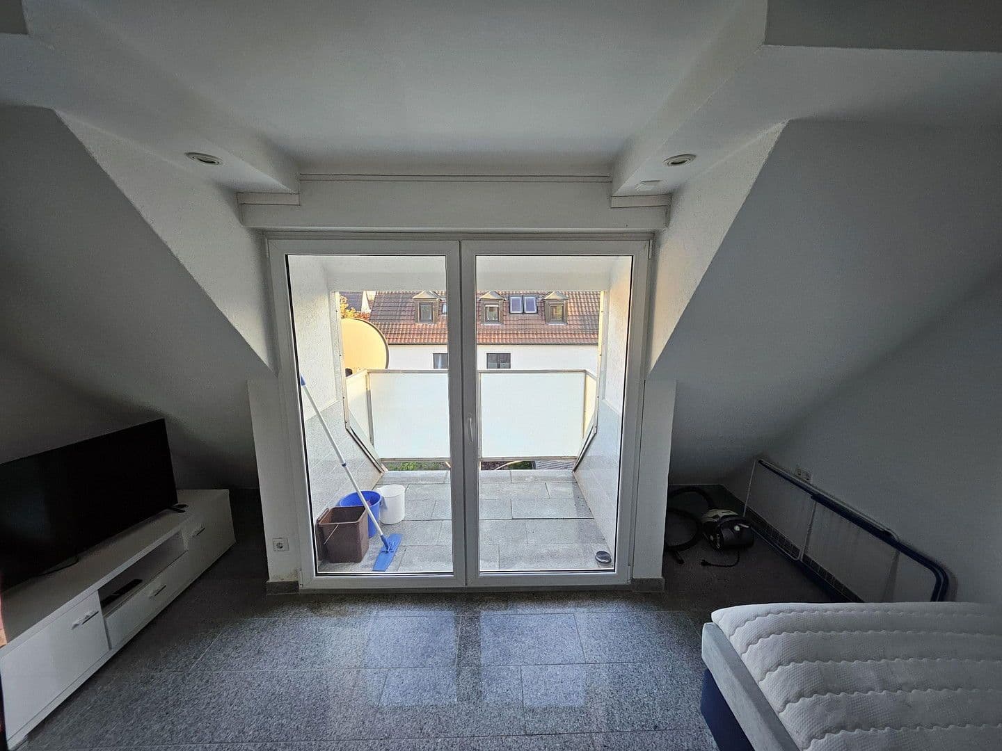 1 bedroom flat to rent, 25 m², Stuttgart, Baden-Württemberg 1 bedroom flat to rent, 25 m², Stuttgart, Baden-Württemberg